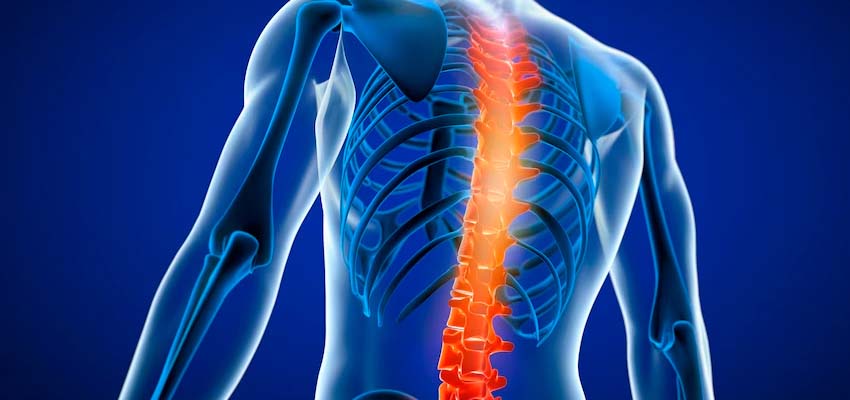 Боль в спине под ребрами: основные причины