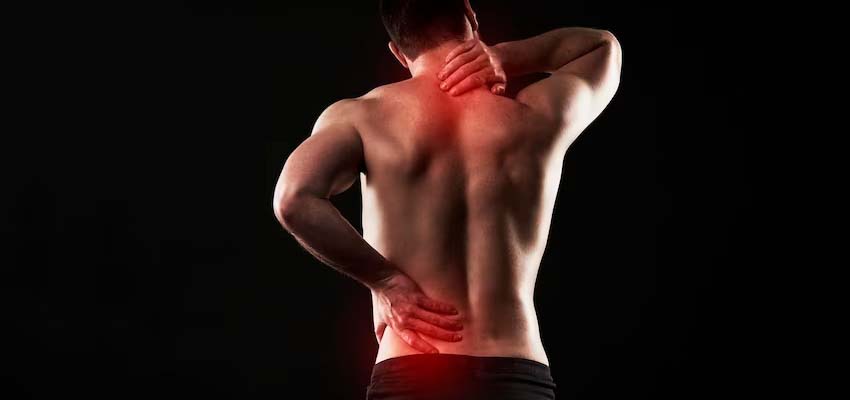 Боли в правом боку спины: причины возникновения